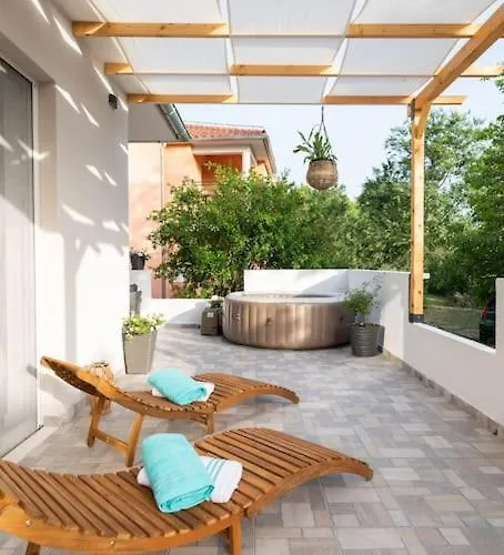 Kuca Za Odmor Lyra *