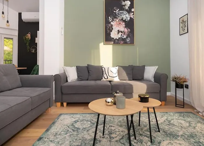 فيلة Kuca Za Odmor Lyra سكرادين